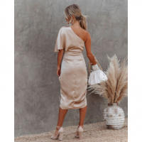 Elegante Vestido de Satén Sin Espalda Hasta el Hombro Desigualado, Vestido de Cóctel con Cremallera - details 4