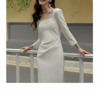 Vestido largo elástico y ajustado de manga corta con cuello cuadrado francés para mujer - details 8
