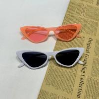 Gafas de Sol Cuadradas Vintage Montura Pequeña Estilo Ojo de Gato Para Hombres y Mujeres - details 1