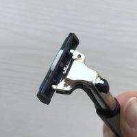 Afeitadora de Acero Inoxidable de Doble Cuchilla Con Guardia de Piel y Cuchillas de Reemplazo - details 4