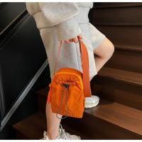 Bolso cruzado ligero para mujer, bolsa para botella de agua con cordón ajustable, estilo coreano, Color sólido, bolso pequeño para teléfono móvil, viaje - details 38