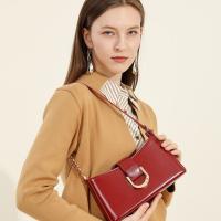 Premium commuter debajo del brazo bolso de las mujeres versátil moda bolso de hombro de piel de vaca baguette bolso de mensajero - details 5
