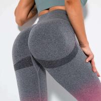 Malla de color degradado sin costuras para mujer, pantalones para correr Fiess con sandalia para realzar la cadera, pantalones de yoga de secado rápido - details 40