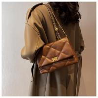 Bolso de cadena de moda con diseño de nicho para mujer 2025 Nuevo bolso cruzado de moda de primavera/verano Bolso cuadrado pequeño de un solo hombro con textura de alta calidad - details 12