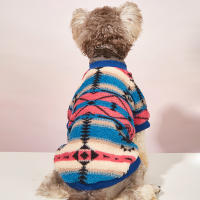 Suéter cálido para mascotas con estampado floral, ropa elegante para perros pequeños y medianos - details 2