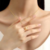 Collar de Oro Dorado 18K con Colgante de Estrella Perla Natural de Agua Dulce - details 2