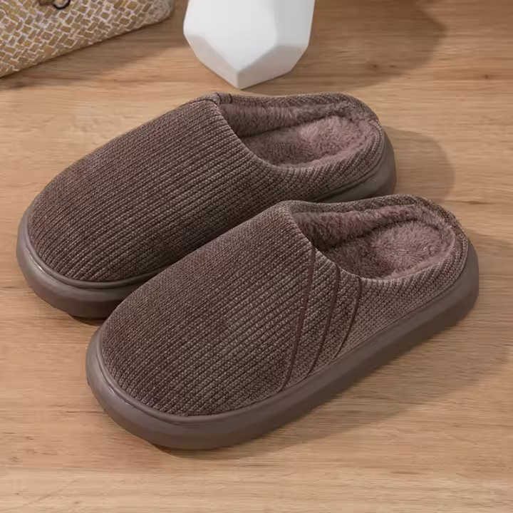 Nuevas zapatillas de algodón para hombre, cálidas en otoño e invierno, hogar antideslizante de fondo grueso, hospitalidad interior silenciosa, fregona de algodón para el hogar - 1