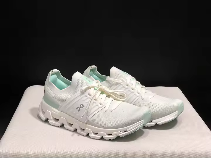 Zapatos de senderismo off-road Cloudswift 3 Zapatillas deportivas transpirables para hombres y mujeres Entrenamiento de resistencia Material de textil y plástico - 1