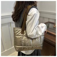 Moda señoras Tote bolsos de gran capacidad de algodón acolchado bolsa de compras rombo bolso portátil acolchado sólido para viajes de ocio - details 31
