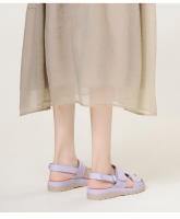 Sandalias de playa ligeras con tacón de cuña para mujer, novedad de verano 2025, cómodas y con suela suave para exteriores. - details 6