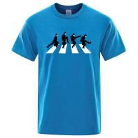 Camiseta masculina de manga corta con diseño de Monty Python, estilo casual para el verano 2024. - details 4