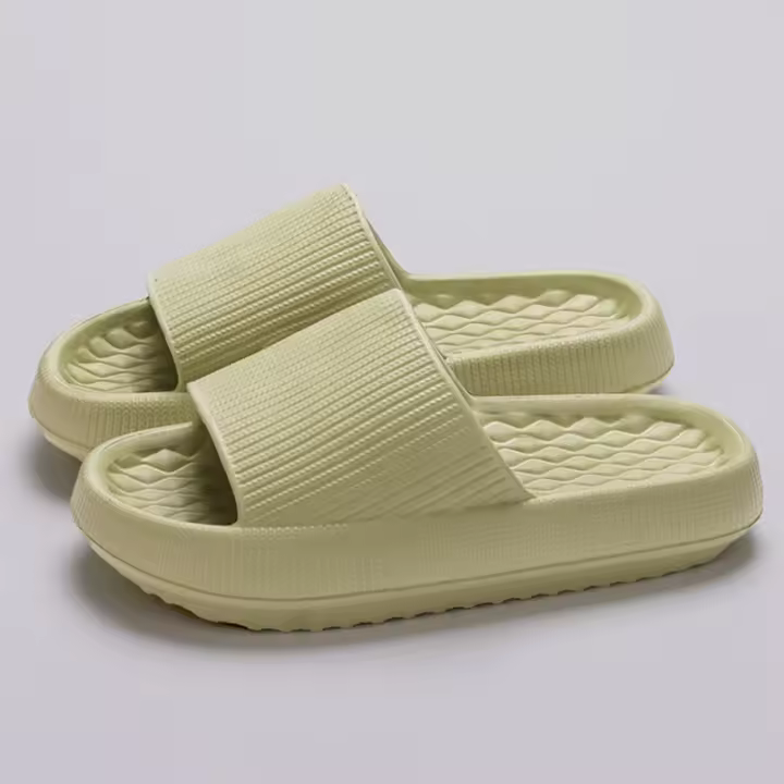 Plataformas de verano para mujer, ligeras, antideslizantes, zuecos de baño con suela suave y plataforma cómoda para playa y uso doméstico, tallas 36-45, colores variados. - 1