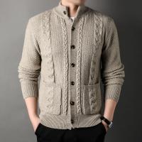Suéter de punto con cárdigan informal de manga larga a la moda cálida de lana gruesa a cuadros con diamantes para hombre - details 16