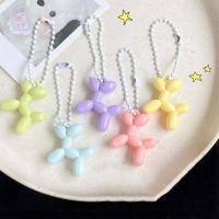 Llavero con forma de cachorro y globos de colores crema con personalidad, cadena de bolas, colgante de perro de dibujos animados, abalorios para bolso, llavero para mujer - details 12