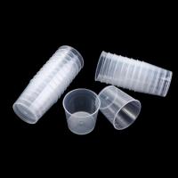 Pintura transparente, pastillas medicinales, vasos graduados de plástico, herramienta de medición, recipiente de tazas a escala - details 4