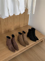 Botas cortas Tacón alto Tacón grueso Cremallera trasera Cabeza cuadrada Botas de moda versátiles - details 8