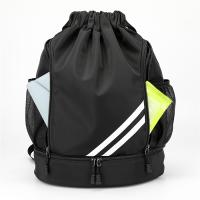 Mochila deportiva SEYATULLH con cordón - Poliéster duradero, multicámara para gimnasio, yoga, correr, baloncesto y fútbol - Negro con detalles blancos y rayados, correas de hombro ajustables, ideal para viajes y actividades al aire libre. - details 10