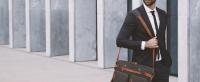 MOLNIA Messenger Bag