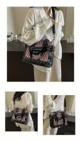 Bolso Cruzado de Hombro para Mujer a la Moda Pequeño, Casual, con Remache - details 2