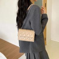 Bolso de hombro de diseñador a la moda para mujer, bolsos con asa de cuero PU, bolsos cruzados con correa de cadena para mujer - details 20