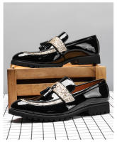 Nuevos zapatos de cuero puntiagudos tendencia de los hombres lentejuelas mocasines con flecos británicos - details 2