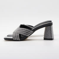 Tacones de aguja de moda para exteriores, versátiles y cómodos, tacones gruesos de color sólido con pedrería. - details 10