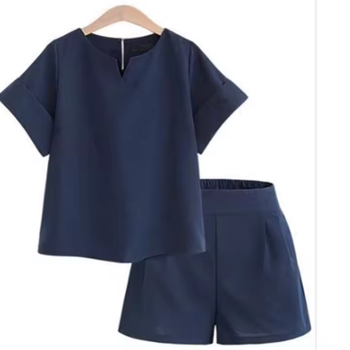 Traje casual de dos piezas con pantalones cortos y top de manga corta de talla grande de verano - 1