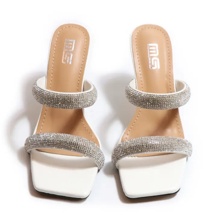 Pantuflas de una línea, tacones de aguja de cristal, versátiles y cómodas, en color liso y pedrería. - 1