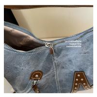 Bolso de mano de gran capacidad para mujer 2025 nuevo bolso de mensajero de hombro versátil casual mochila de moda multifuncional - details 10
