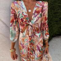 Vestido de Verano 2025 para Mujer Estampado Azul, Cuello en V, Ajuste Delgado, Envoltura de Cadera, Manga Corta - details 9