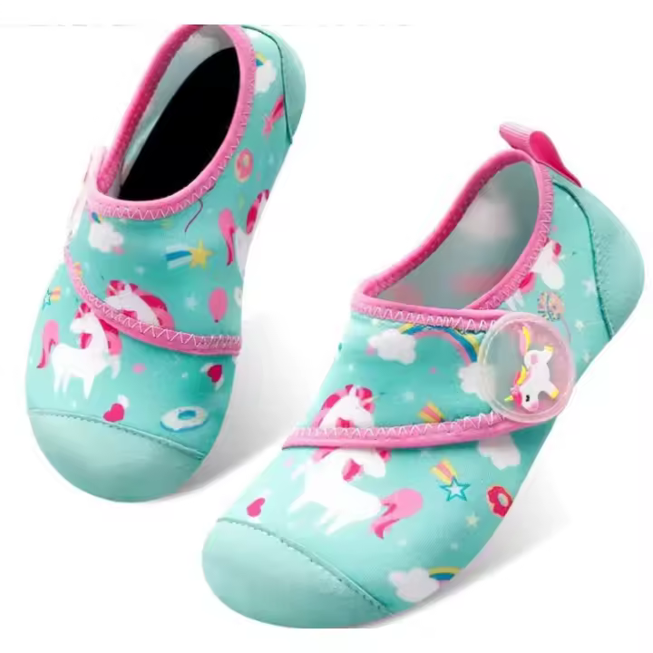 Nuevos Zapatillas de Playa para Niños 2025 Zapatos Deportivos Antideslizantes con Suela Suave para Juegar en el Agua - 1