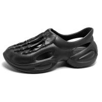 Zapatillas juveniles de moda con agujero de garra de calavera para hombre, novedad de verano, sandalias de playa informales, zapatos transpirables y cómodos sin cordones - details 1