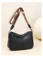 Diseño de color sólido Nueva almohada de moda simple con bolsa de cuerpo con correa ancha para el hombro para mujeres - details 44