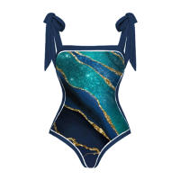 El nuevo traje de baño de una pieza es ajustado y delgado para las mujeres. - details 29