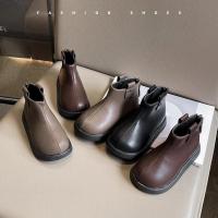 Zapatos de cuero para niñas, botas cortas versátiles antideslizantes de fondo suave, estilo coreano, a la moda, otoño e invierno, 2024 - details 2