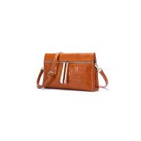 CH Bolso bandolera cuadrado pequeño y versátil para mujer, de alta moda, con diseño de estampado de letras de color puro, mochila de lujo de alta gama - details 5