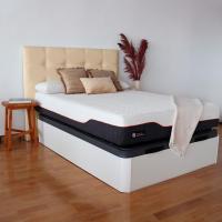 Cabecero tapizado acolchado para dormitorio, modelo Tablet largo en tela antimanchas gris antracita y medidas 151 x 125 cm para camas de 135 o 150 cm. - details 81