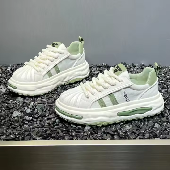 Zapatos de Mesa Versátiles para Primavera-Otoño 2025 Personalizados Comodos Deportivos de Moda Retro Casual para Hombres - 1