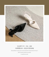 Sandalias huecas de aguja de nuevo estilo, zapatos de mujer de moda con una sola tira - details 1