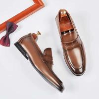 Cubierta de pie cruzada de cuero de estilo británico para negocios y ocio directo para hombres - details 7