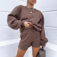 Wind Conjunto de pantalones cortos y sudadera con cuello redondo informal holgado de Color puro para mujer - details 16