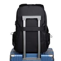 Moqueta Ligera de 20L Mejorada para Hombres y Mujeres con Compartimento para Portátil y Puerto de Carga USB - Correas Ajustables, Poliéster para Viajes, Trabajo, Escuela, Negocios - Carbón, Bolso de Transporte |   Diseño minimalista |   Textura Suave, Moc - details 5