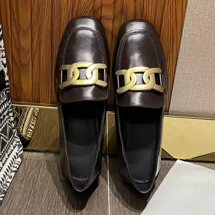 Mocasines de cuero plano único para mujer, zapatos pequeños versatil en inglés, otoño, invierno, tallas grandes, nuevo, 2024 - 1