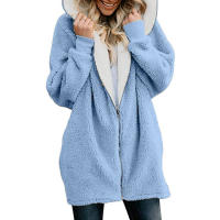 Suéter de lana con chaqueta de lana de cordero con capucha y cremallera para mujer - details 38
