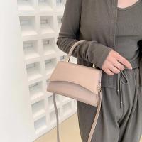 Bolso de Cuero Pequeño de Diseñador de Moda Bolso Cruzado de Lujo con Asa para Mujer - details 17