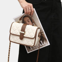 Xiaoxiangfeng cadena de diamantes pequeño bolso cuadrado nuevo de moda y versátil, bolso de mensajero portátil popular para mujer bolso de hombro texturizado - details 6