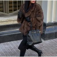 Chaqueta cálida de piel sintética para mujer, abrigo elegante de manga larga con solapa, color marrón, grueso, a la moda, novedad de invierno, 2024 - details 6