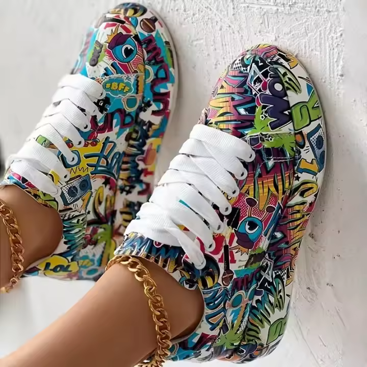 Zapatillas de deporte para mujer, zapatillas de deporte de suela gruesa aumentadas para mujer, nuevos zapatos blancos con grafiti pintados a mano para mujer, zapatos informales para exteriores de talla grande - 1