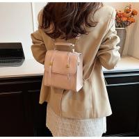 Mochila Mujer 2025 Nueva hebilla versátil Estilo universitario para mujer Bolso bandolera portátil Mochila pequeña de moda - details 34