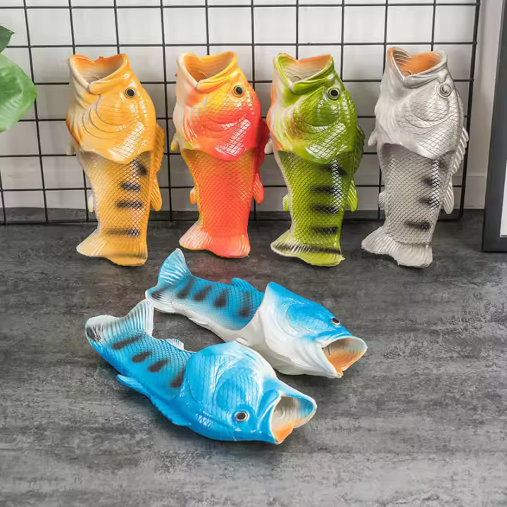 Zapatillas de pescado salado zapatos divertidos hogar interior impermeable chanclas de los hombres tendencia estudiante pareja zapatillas geniales - 1